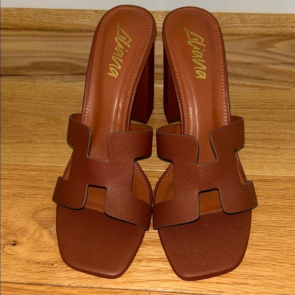 Brown Heel Sandals - sz 10